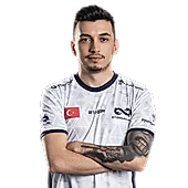 Özgür Eker